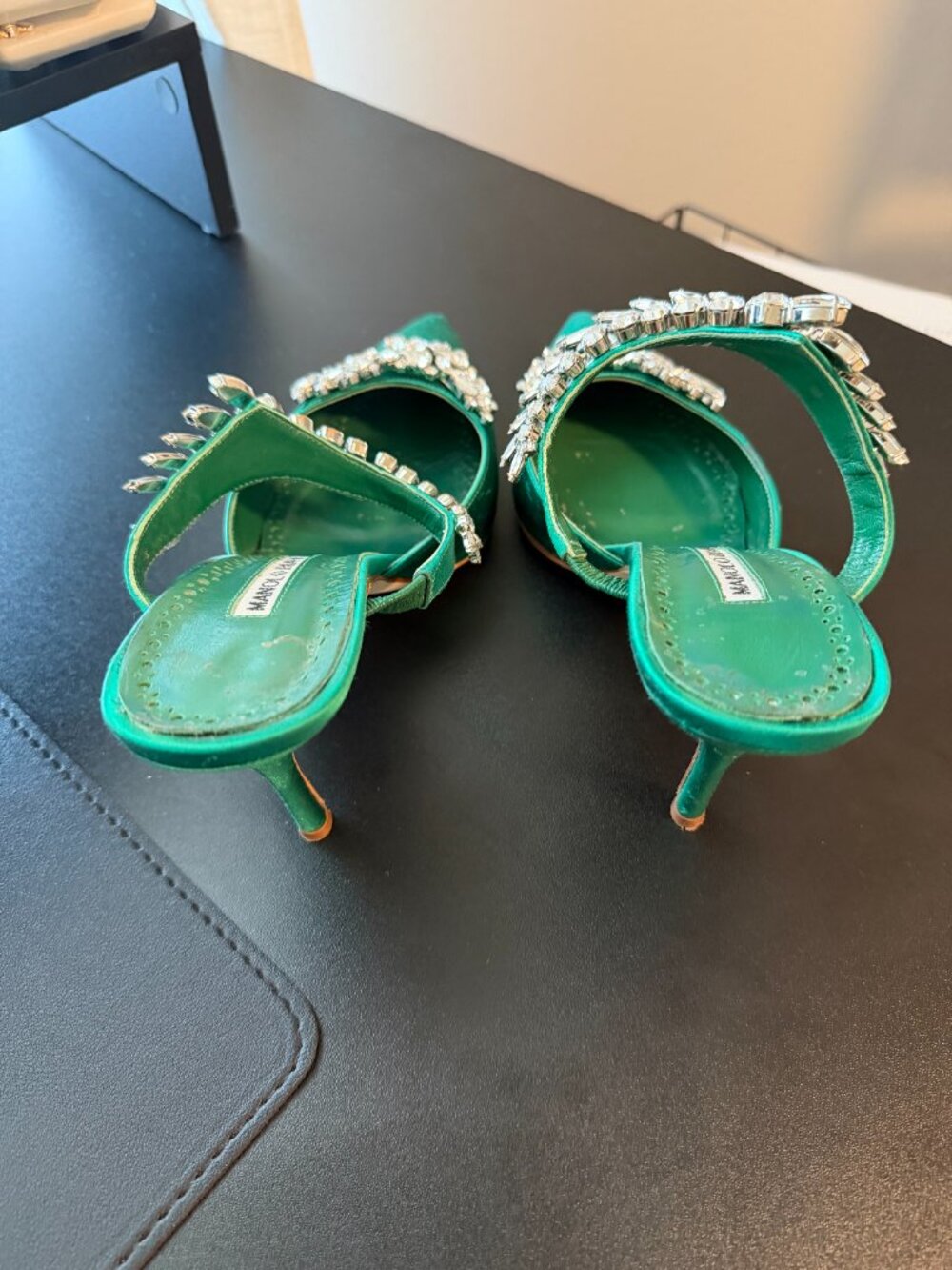 Manolo Blahnik Lurum Green Crystal Embellished 90 mm Satin Mules - Picture 5 of 7